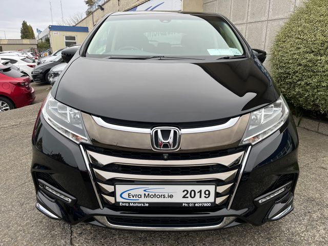 Image for 2019 Honda Odyssey ABSOLUTE 8 SEATER AUTOMAITC HYBRID 2.0 PETROL //360 PARKING CAMERAS//KEYLESS ENTRY//POWER SLIDING REAR DOORS//