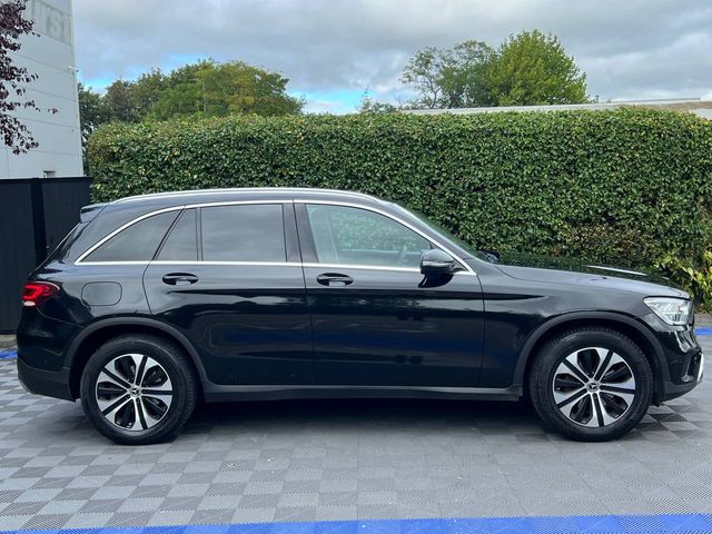 Image for 2020 Mercedes-Benz GLC Class GLC 200D 2.0 AUTO // CRUISE CONTROL // DUAL ZONE CLIMATE CONTROL // 360 PARKING SENSORS