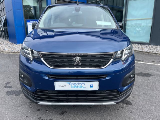 Image for 2023 Peugeot Rifter Horizon Wheelchair Accessible