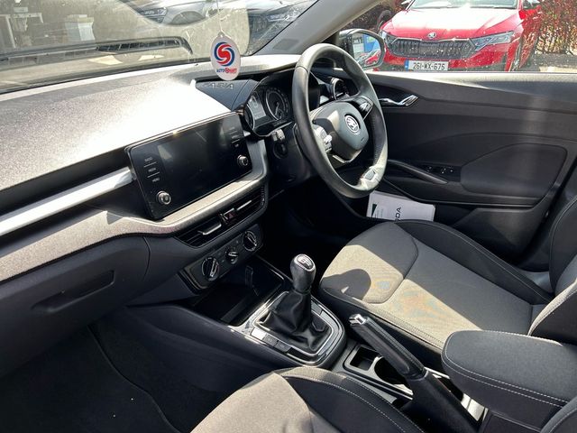 Image for 2024 Skoda Fabia 1.0 MPI 65HP AMBITION