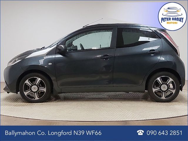 Image for 2016 Toyota Aygo X Aygo X-Clusiv 2 Vvt-I X-clusiv 2 VVT-i