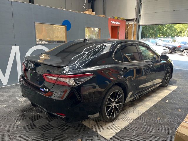 Image for 2023 Toyota Camry 2023 TOYOTA CAMRY X 2.5 AUTOMATIC / CRUISE CONTROL / PARKING CAMERA / ELECTRIC MEMORY & HEATED SEATS / PADDLE SHIFTERS AND MORE