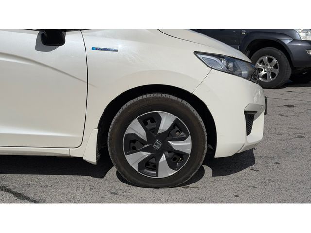 Image for 2016 Honda Fit 162 1.5 Hybrid 