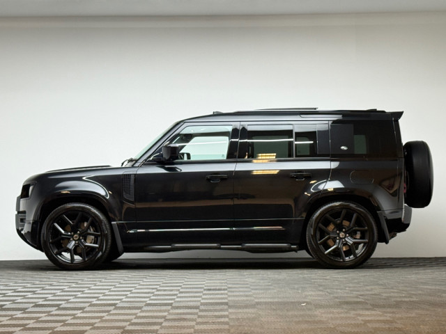 Image for 2022 Land Rover Defender XS EDITION P400E 404HP AWD *PAN ROOF*