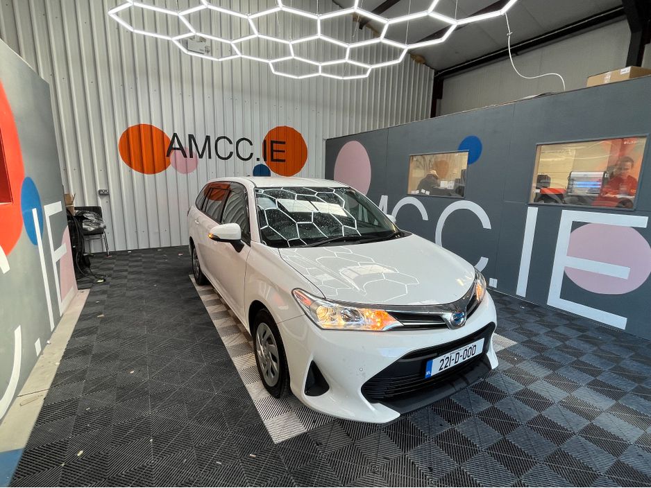 Image for 2022 Toyota Corolla €16950 2022 TOYOTA COROLLA HYBRID EX 1.5 AUTOMATIC / CRUISE CONTROL / REVERSE CAMERA AND MORE