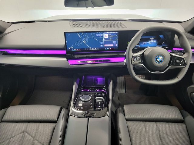 Image for 2026 BMW i5 eDrive 40 Sport Edition