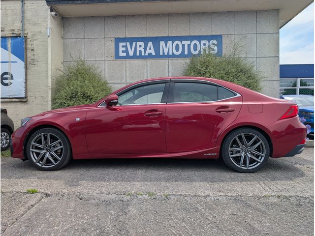 Image for 2017 Lexus IS 300h F SPORT AUTOMATIC HYBRID 2.5 PETROL //LOW MILES//HALF RED LEATHER HEATED ELECTRIC SEATS//REVERSE CAMERA//ADAPTIVE CRUISE CONTROL//KEYLESS ENTRY//