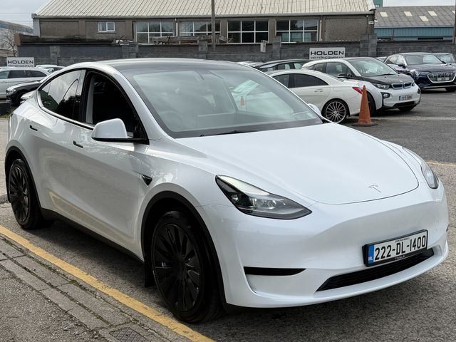 Image for 2022 Tesla Model Y STANDARD RANGE. PAN ROOF.2 KEYS