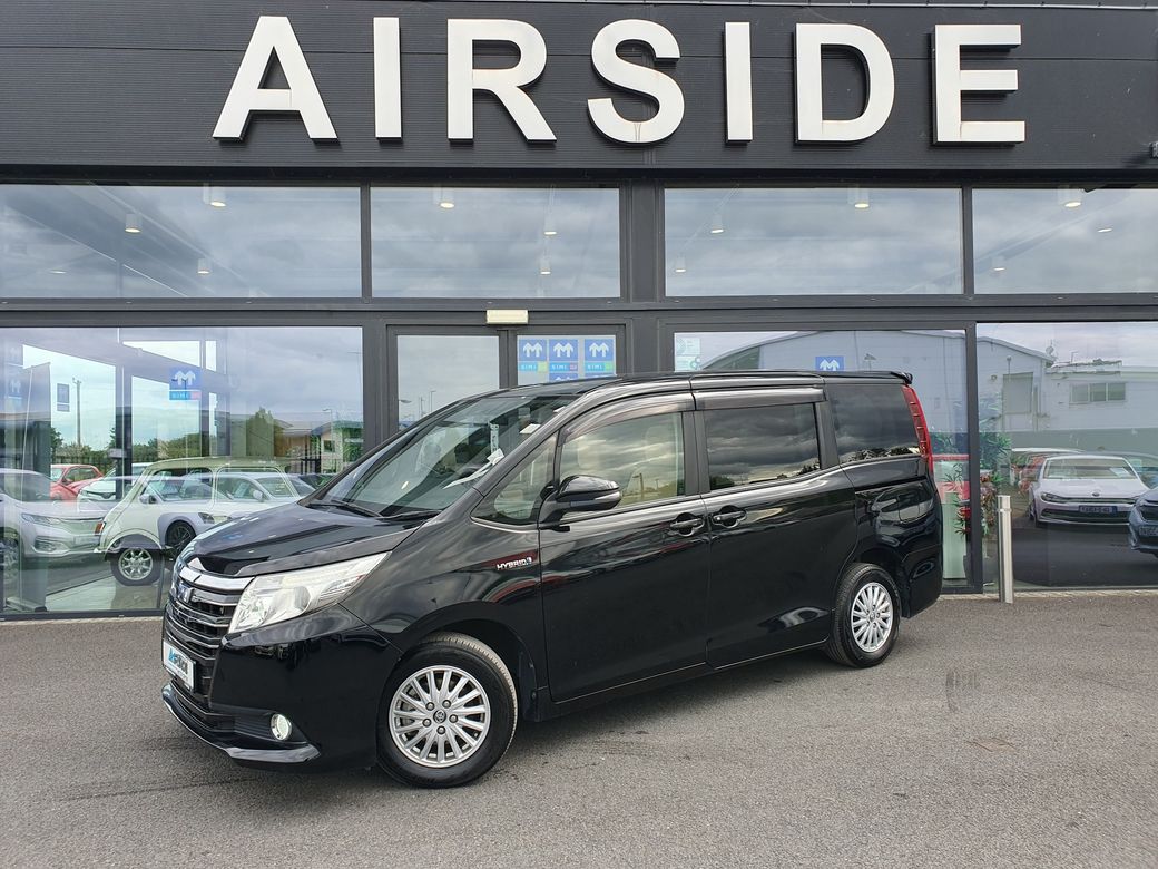 Image for 2014 Toyota Noah 7 SEATER * 1.8 SELF CHARGING HYBRID 