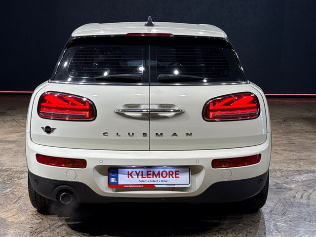 Image for 2020 Mini Cooper 1.5 AUTOMATIC - CLUBMAN - REVERSE CAMERA - CRUISE CONTROL - CREAM OVER RED LEATHER UPHOLSTERY