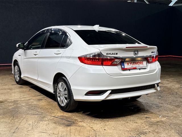 Image for 2018 Honda Grace 1.5 AUTOMATIC HYBRID SALOON - PUSH BUTTON START/STOP - HONDA SENSING - REAR CAMERA