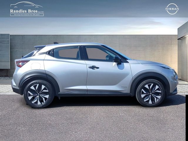 Image for 2025 Nissan Juke HYBRID SV