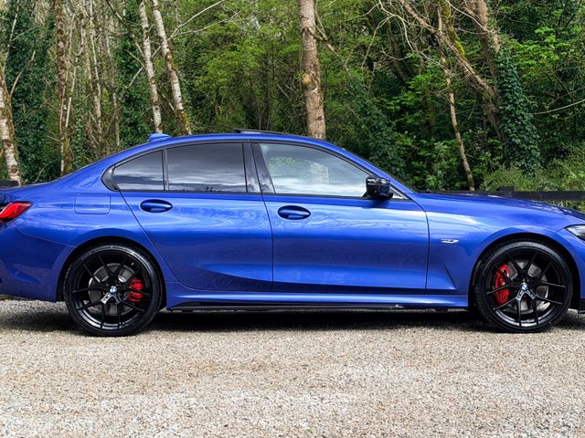 Image for 2022 BMW 3 Series 2022 (221) BMW 330e M Sport Pro Pack *SUNROOF