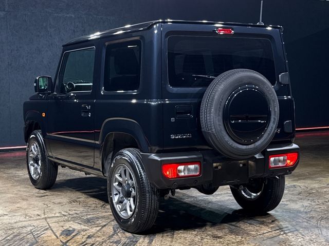 Image for 2025 Suzuki Jimny EXTREMELY LOW MILEAGE - AUTOMATIC 4WD 660CC - CRUISE CONTROL - BLUETOOTH RADIO