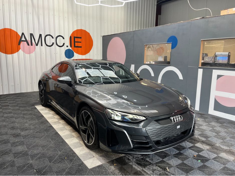 Image for 2023 Audi e-tron GT €54950 2023 AUDI E-TRON GT QUATTRO AUTOMATIC / CRUISE CONTROL / 360° CAMERA / ELECTRIC MEMORY & HEATED SEATS / PADDLE SHIFTERS / AMBIENT LIGHTS / PANORAMIC SUNROOF / APPLE CARPLAY AND MORE