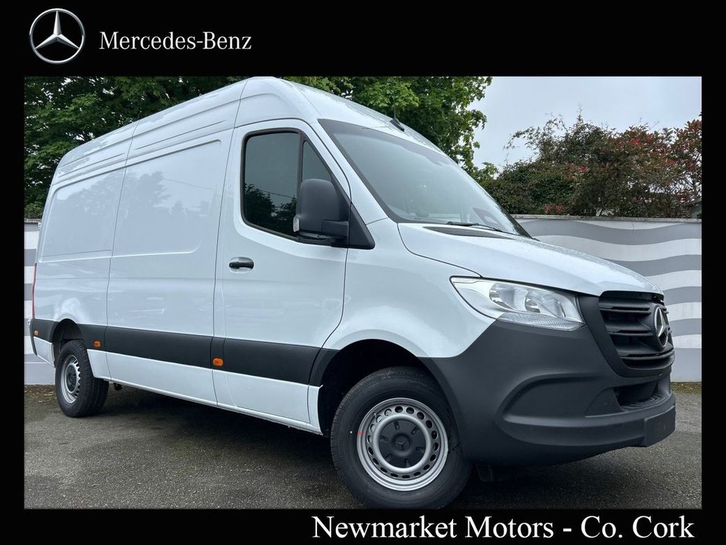 Image for 2026 Mercedes-Benz Sprinter 315-36 MEDIUM WHEEL BASE AIR CONDITIONING