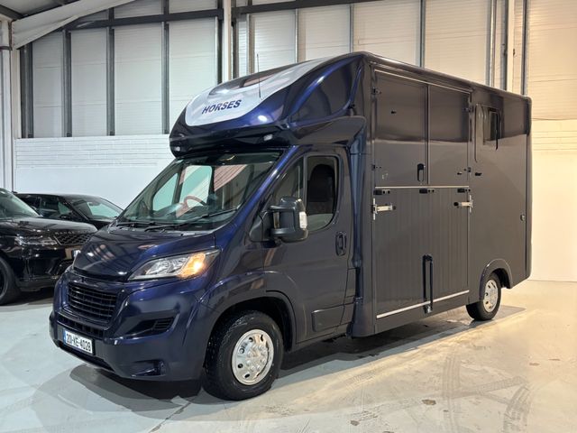 Image for 2020 Peugeot Boxer Stallion Box 
