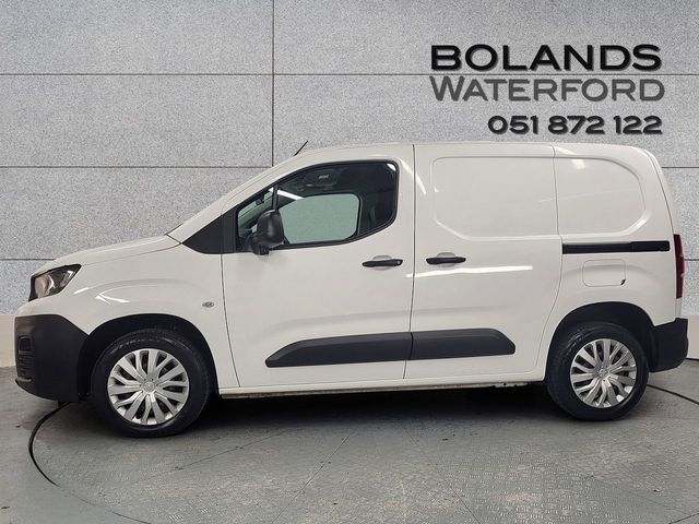 Image for 2021 Peugeot Partner PARTNER PROFESSIONAL PLUS 1.5 Fiance from €57 per week