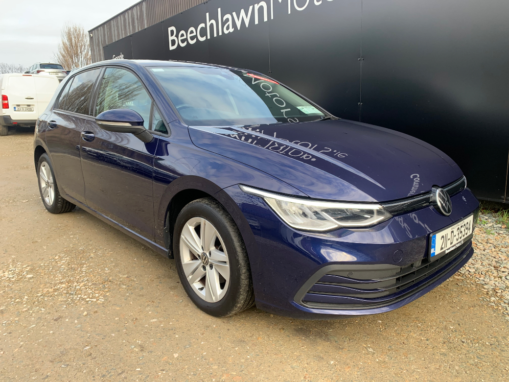 Image for 2021 Volkswagen Golf 2.0 TDI 115 BHP LIFE COMMERCIAL // PRICE EXCL. VAT // ONE OWNER // 05/26 CVRT // CRUISE, REVERSE CAMERA AND BLUETOOTH // 