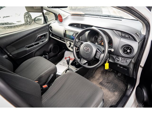 Image for 2019 Toyota Yaris Hybrid Luna