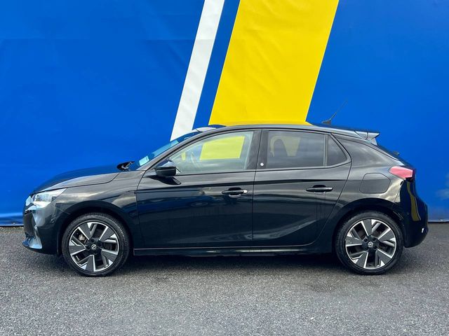 Image for 2022 Opel Corsa e ELITE AUTO // HEATED SEATS // APPLE CARPLAY/ANDROID AUTO // DIGITAL CLUSTER