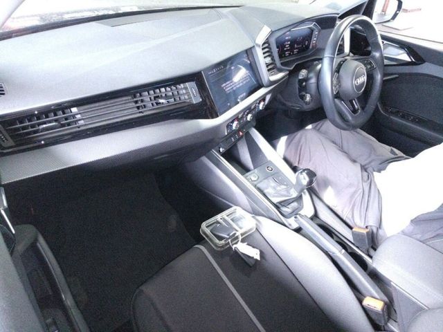 Image for 2021 Audi A1 1.0 AUTOMATIC TFSI - FACTORY ALLOYS - CRUISE CONTROL - REAR CAMERA
