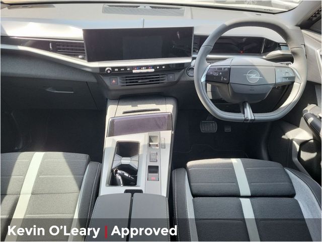Image for 2026 Opel Grandland Elegance MHEV 1.2 136BHP Auto