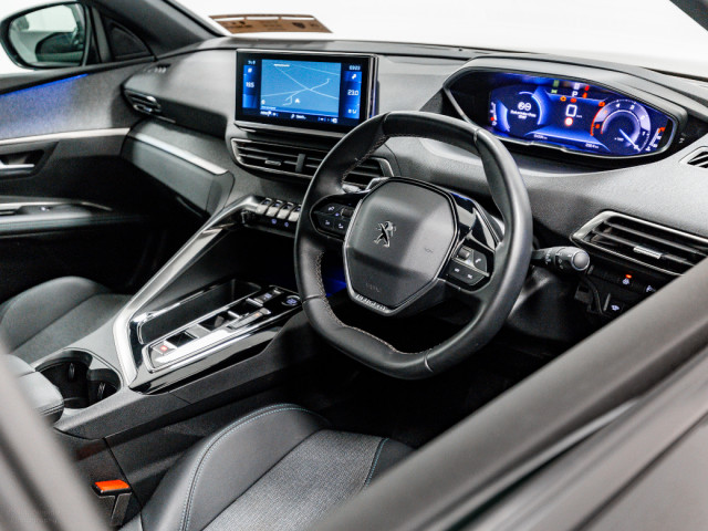 Image for 2024 Peugeot 5008 Allure 1.5 Diesel Auto 130HP - 7 Seater