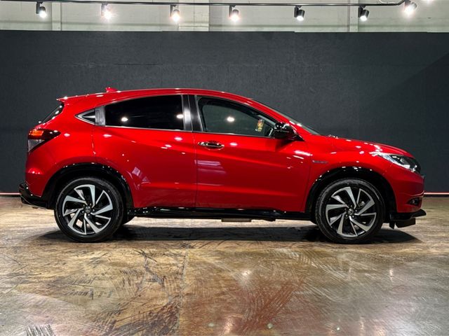 Image for 2018 Honda Vezel HYBRID 1.5 AUTOMATIC - RS EDITION - REVERSE CAMERA - CRUISE CONTROL - LANE KEEP ASSIST - HALF LEATHER INTERIOR 