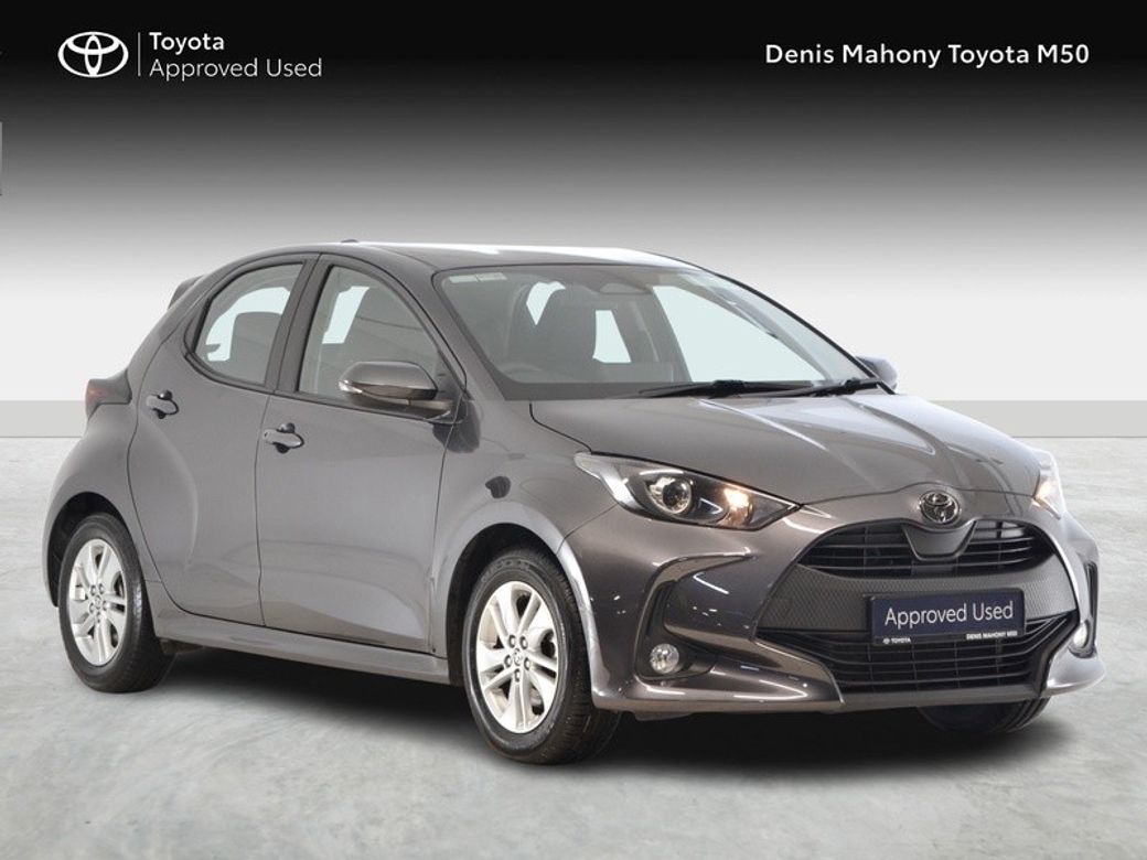 Image for 2025 Toyota Yaris Hybrid Luna Auto