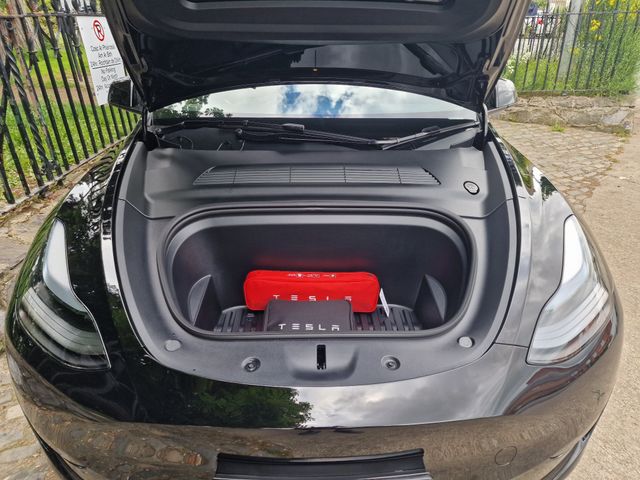 Image for 2023 Tesla Model Y RWD RANGE OF 370KLMS **TESLA WARRANTY**