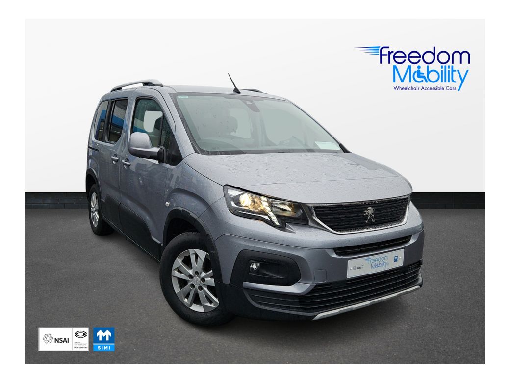 Image for 2022 Peugeot Rifter ALLURE WHEELCHAIR ACCESS