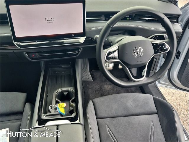 Image for 2025 Volkswagen ID.7 Match Pro +