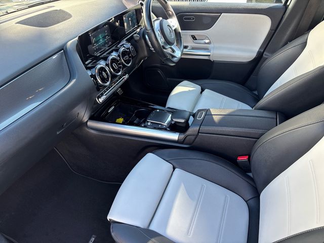 Image for 2022 Mercedes-Benz GLA Class 180 5DR AUTO