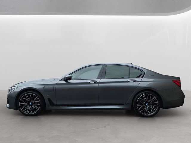 Image for 2017 BMW 7 Series 740E M-SPORT AUTO. HUGE SPEC. FINANCE ARRANGED. SIMI. AA APPROVED.