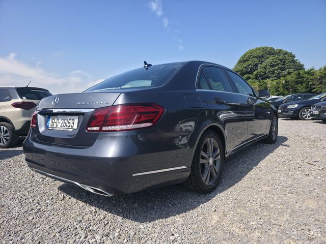 Image for 2015 Mercedes-Benz E Class E 300 Bluetec Hybrid Avant A/T 4