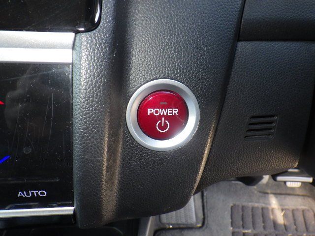 Image for 2015 Honda Fit 1.5 Petrol Hybrid Auto