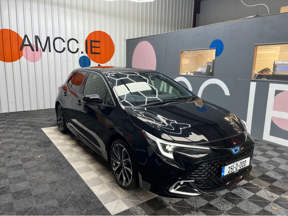 Image for 2025 Toyota Corolla 2025TOYOTA COROLLA SPORT HYBRID GZ 1.8 AUTOMATIC / CRUISE CONTROL / REVERSE CAMERA / HEATED SEATS AND MORE