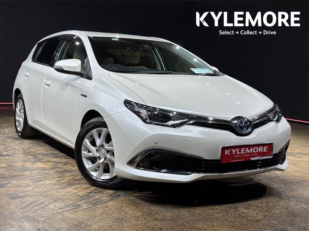 Image for 2018 Toyota Auris 1.8 HYBRID AUTOMATIC - FULL CREAM LEATHER UPHOLSTERY - REVERSE CAMERA