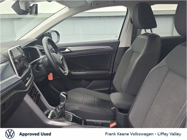 Image for 2024 Volkswagen T-Roc STYLE 1.0 TSI 110HP *JOHANNESBURG ALLOYS* *REAR VIEW CAMERA* *ART VELOUR SEATS* *PCP AVAILABLE*
