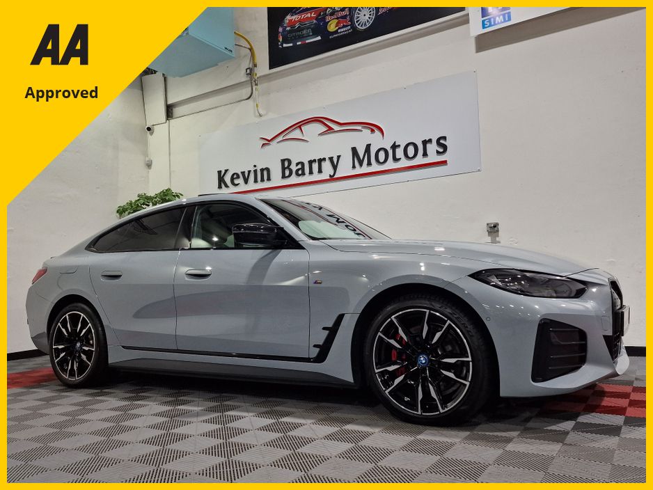 Image for 2023 BMW i4 M50 (SUNROOF) 540BHP AUTOMATIC **ONE OWNER / APPLE CARPLAY / ELECTRIC BOOTLID / HARMAN KARDON SOUND / HEADS UP DISPLAY / SAT NAV / REVERSE CAMERA / WIRELESS PHONE CHARGING / BMW WARRANTY 04/2026**