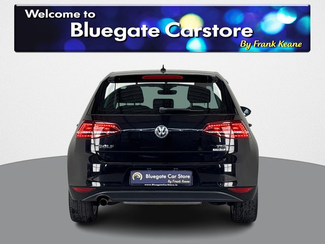 Image for 2017 Volkswagen Golf **COMFORTLINE DSG GEARBOX**KEYLESS START**TOUCH SCREEN MEDIA DISPLAY**REVERSE CAMERA**BLUETOOTH**MULTIFUNCTIONAL STEERING WHEEL**BLACK CLOTH INTERIOR**FINANCE ARRANGED**