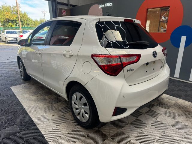 Image for 2019 Toyota Vitz 2019 TOYOTA VITZ HYBRID F 1.5 AUTOMATIC 70, 000KM/ PARKING CAMERA/ CRUISE CONTROL
