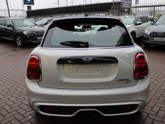 Image for 2019 Mini Cooper 2.0SD COOPER EDITION 5DR HATCHBACK AUTO // AS NEW CONDITION THROUGHOUT // BUY WITH CONFIDENCE AA AND SIMI APPROVED DEALER 2026 // FINANCE ARRANGED // ALL TRADE INS WELCOME //