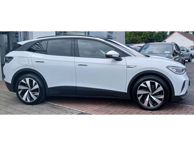 Image for 2021 Volkswagen ID.4 TECH 77kWh 204HP **FULLY ELECTRIC, REAR VIEW CAMERA, APP CONNECT**