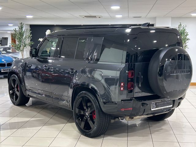 Image for 2024 Land Rover Defender P400e X-DYNAMIC HSE=LOW MILES//HUGE SPEC//AS NEW=FULL LAND ROVER SERVICE HISTORY=TAILORED FINANCE PACKAGES AVAILABLE=TRADE IN'S WELCOME