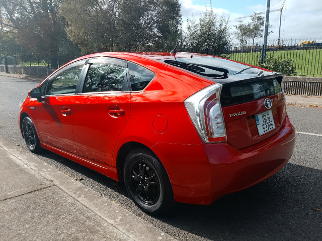 Image for 2015 Toyota Prius ZVW30 5DR Auto