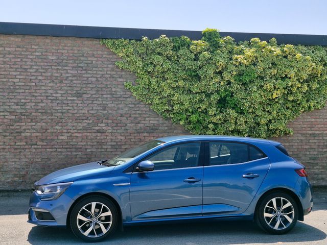 Image for 2017 Renault Megane DYNAMIQUE NAV FINANCE AVAILABLE