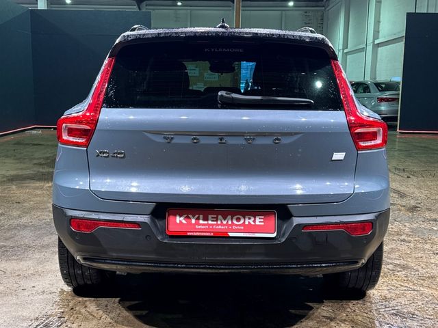 Image for 2023 Volvo XC40 RECHARGE CORE