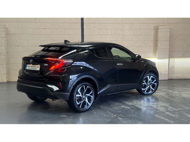 Image for 2018 Toyota C-HR G LED Edition